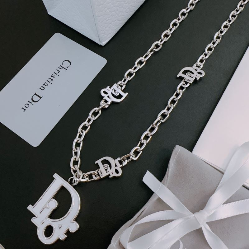 chr1st1an D10r necklaces